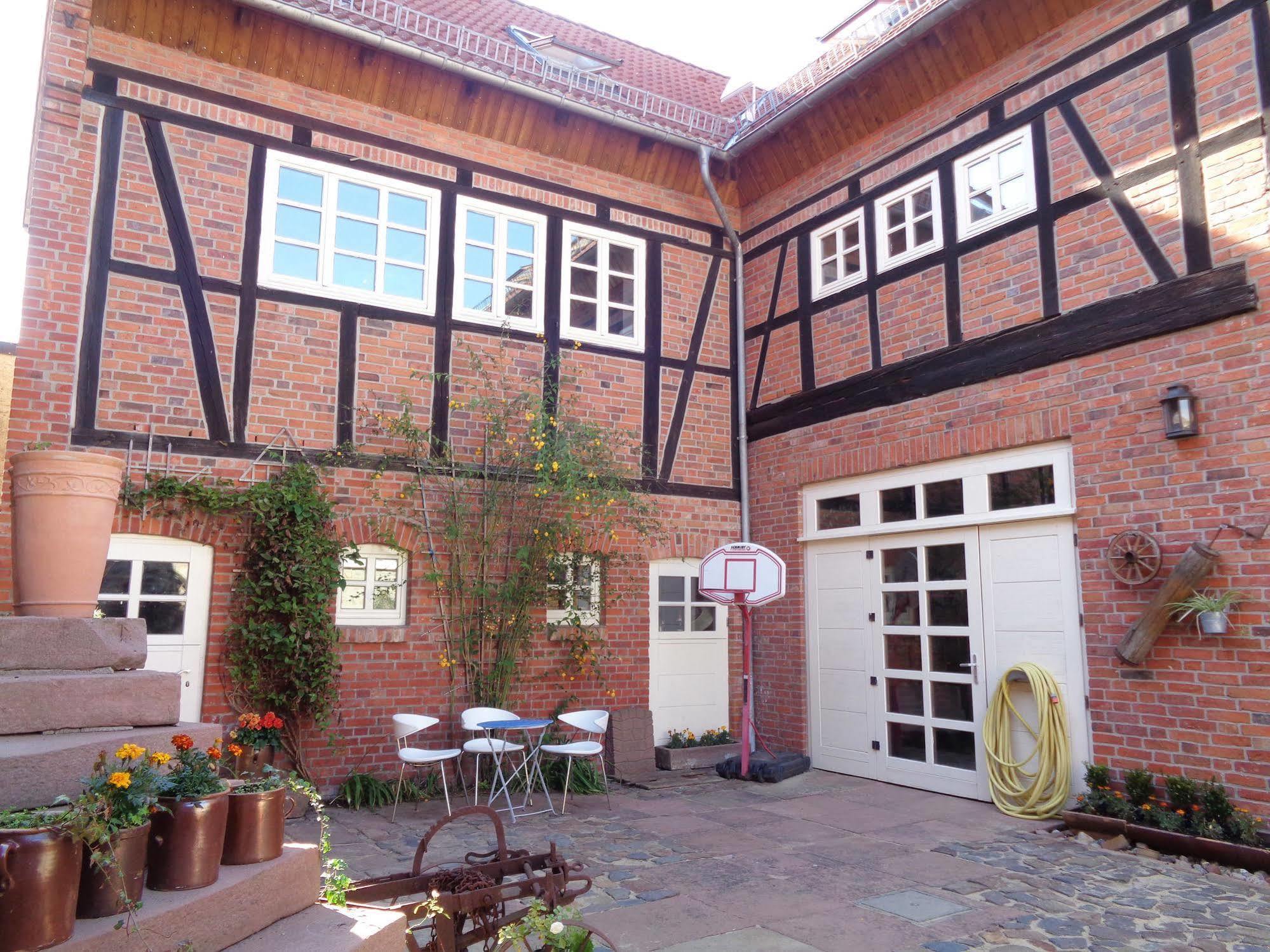 Eimersleben Hotel Apartment Puell מראה חיצוני תמונה