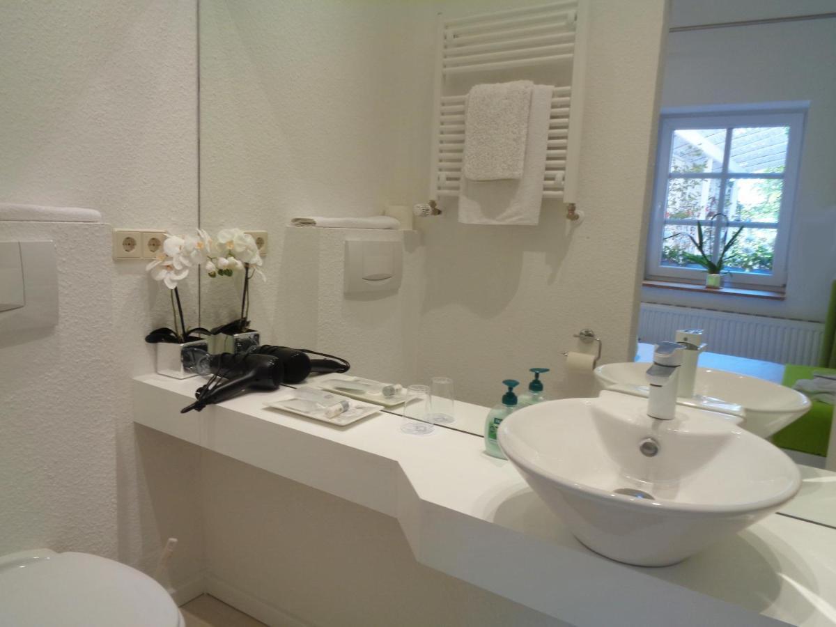 Eimersleben Hotel Apartment Puell מראה חיצוני תמונה